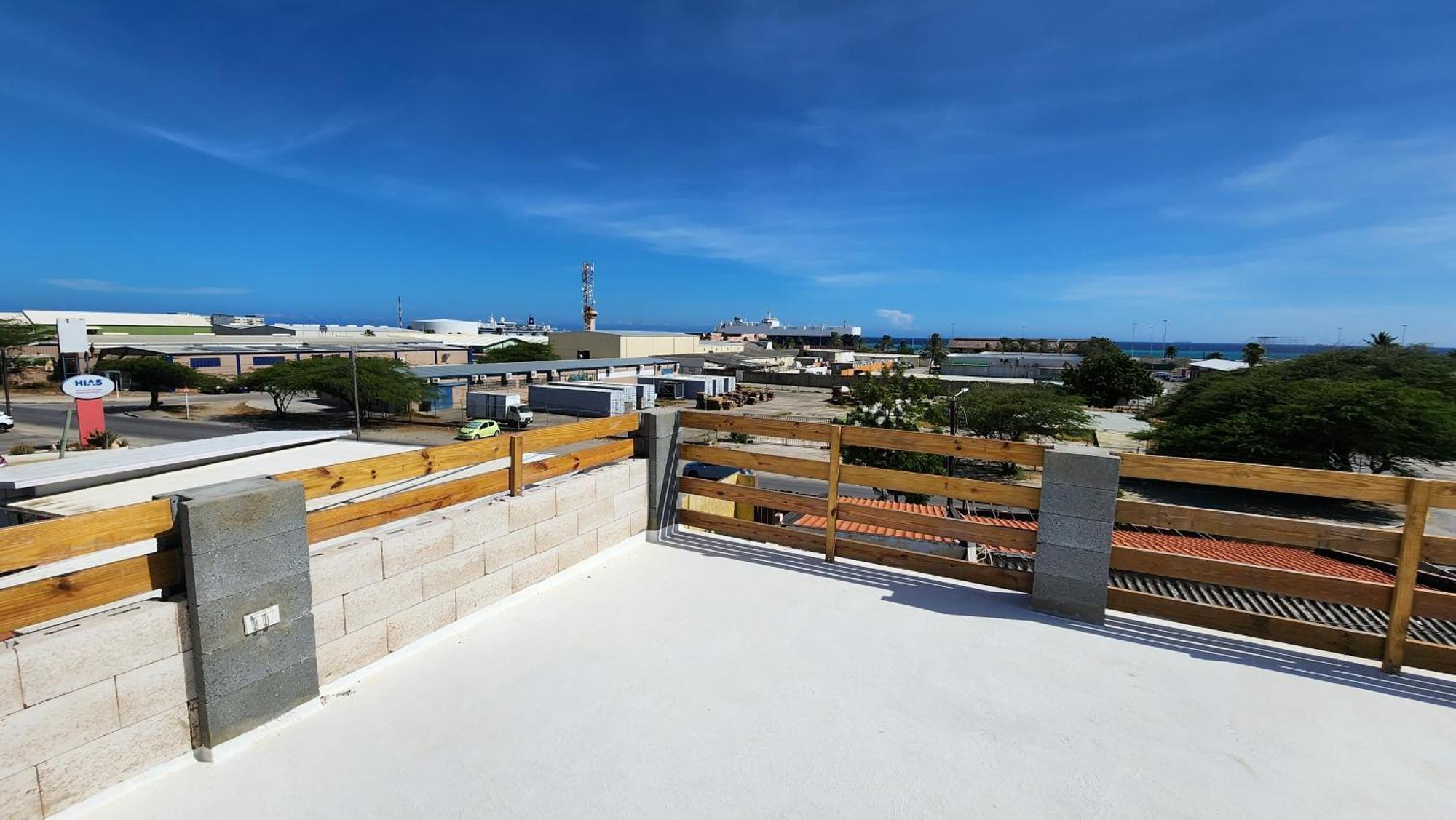 Ocean Breeze Apartments In Aruba Oranjestad Luaran gambar