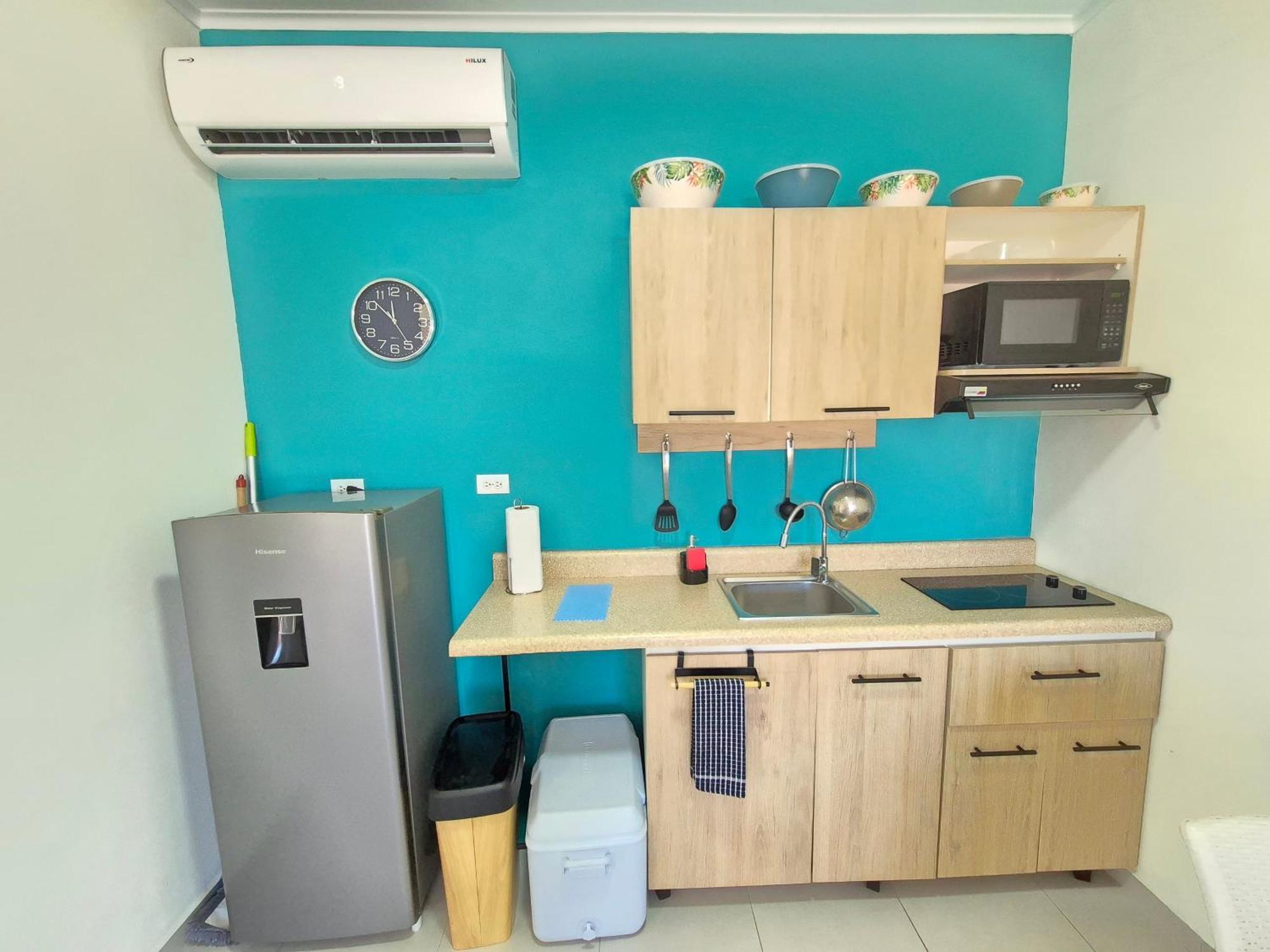 Ocean Breeze Apartments In Aruba Oranjestad Luaran gambar